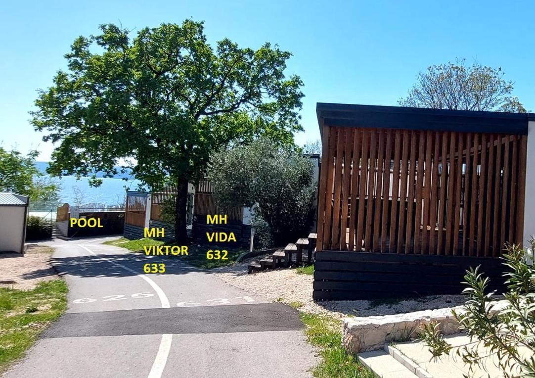 Campsite Mobile Iwi Selce